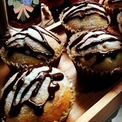 A picture of Banana Chocolate Chip Muffins🧁.