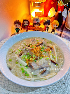 竹筍排骨鹹粥 的食譜成品照片