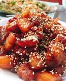 Thịt rim nước dừa