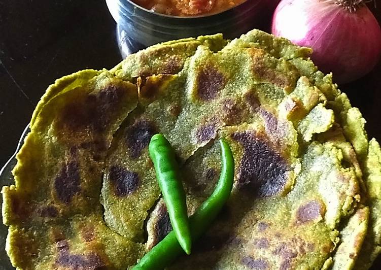 Recipe of Favorite Palak laccha paratha