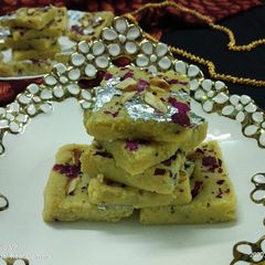 A picture of Milk Powder Burfi.