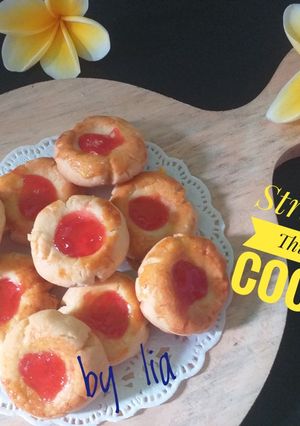 Foto resep Strawberry Thumbprint Cookies