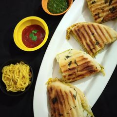A picture of Maggie kulcha.