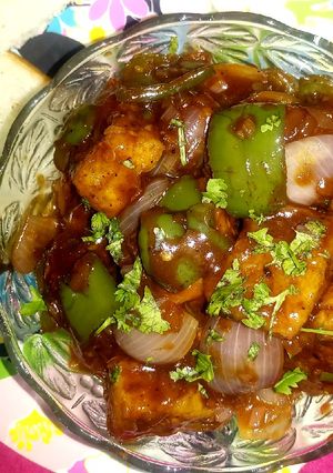 A picture of Bread Manchurian.
