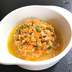 A picture of Nasi Tim Ayam Sayur - Mpasi 9 Bulan.