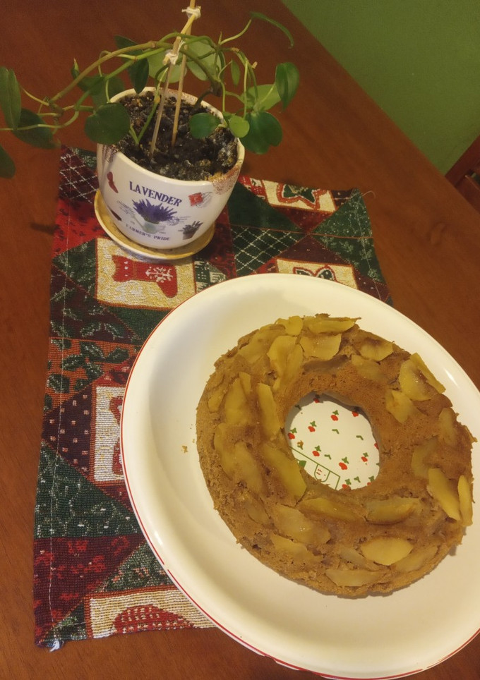 Una foto de Torta integral de manzana
