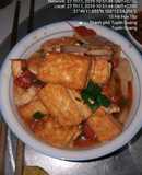 ĐẬU SỐT CÀ CHUA, THỊT LỢN