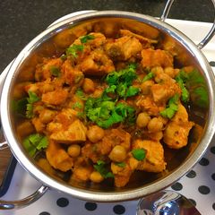 A picture of Chickpea and Chicken Tikka Masala.