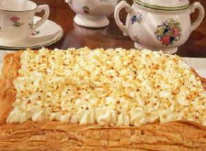 Foto principal de Tarta de hojaldre y melocotón