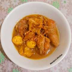 รูปของ Semur Ayam, Tahu & Telur Puyuh