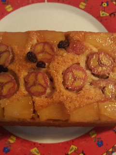 Una foto de Pan de banana, piña y coco