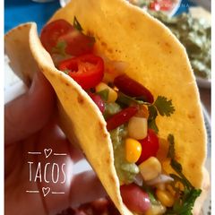 A picture of Tacos.