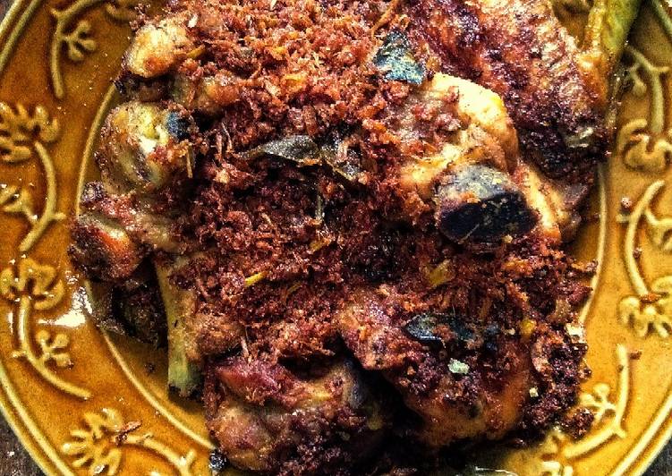 Resep: EnakAyam goreng lengkuas