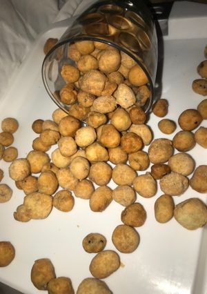 A picture of Peanut burger.