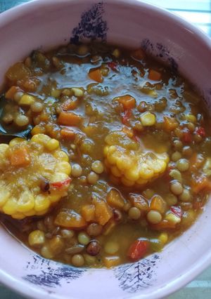 Una foto de Estofado de lentejas y vegetales