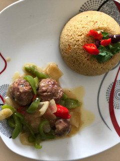 Cous cous da miyan nama ainihin hoton girkin