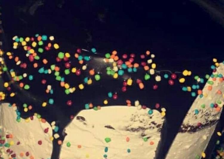 Chocolate inside surprise cake Chocolate inside surprise cake