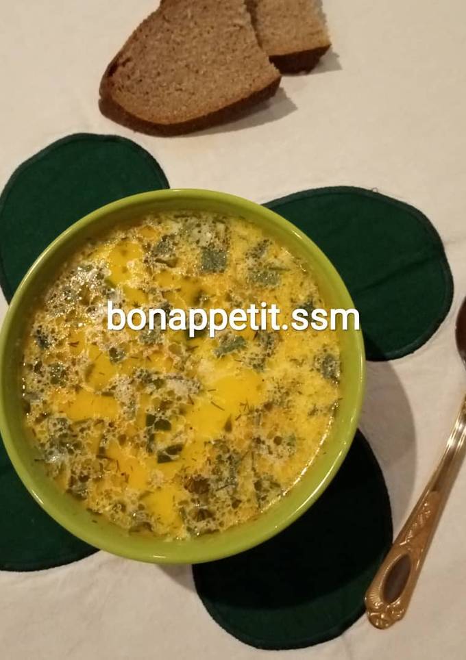 Суп із плавленими сирками