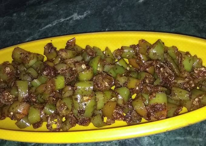 Instant green chilli pickle