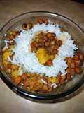 काले चने आलू, चावल के साथ (kale chane aloo chawal ke sath recipe in Hindi)