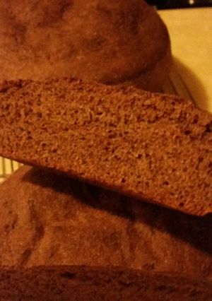 A picture of Carol's 100% Organic Whole Wheat Bread.