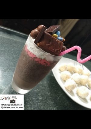 A picture of Oreo milkshake.