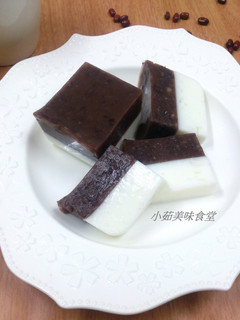 寒天紅豆牛奶凍 的食譜成品照片