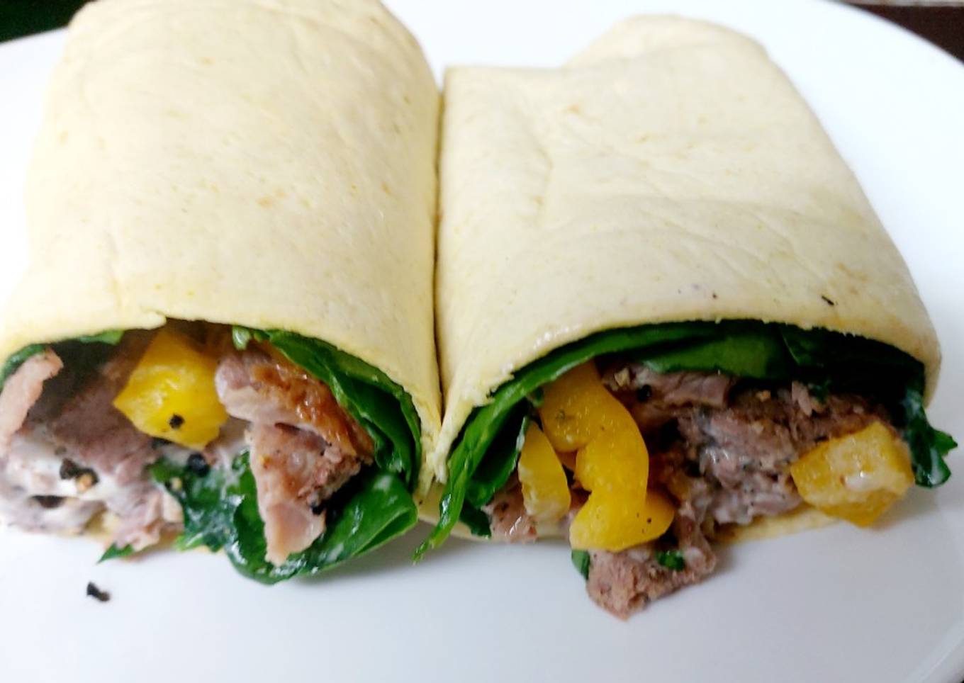 My Roast Beef & Black Pepper Wraps with Spinach 🤩