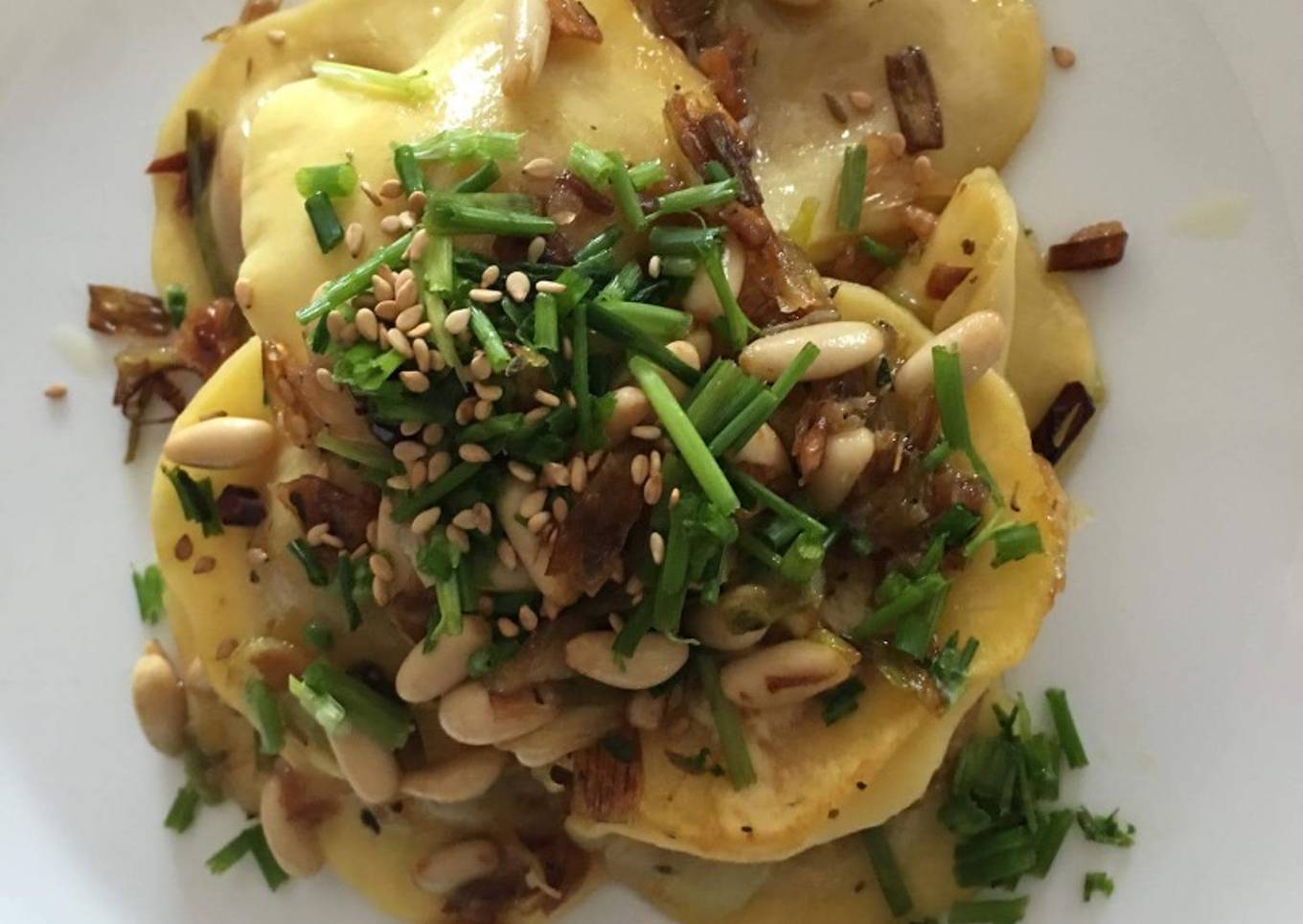 Raviolis frescos rellenos de calabaza