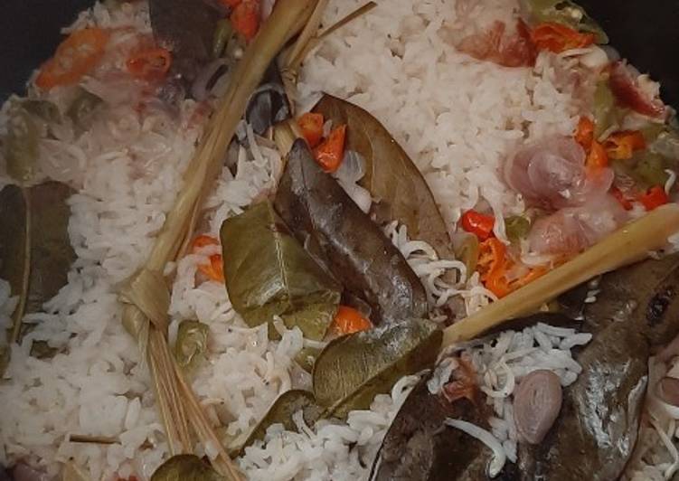 Nasi liwet teri medan rice cooker