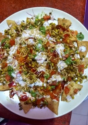 A picture of Papri chaat.