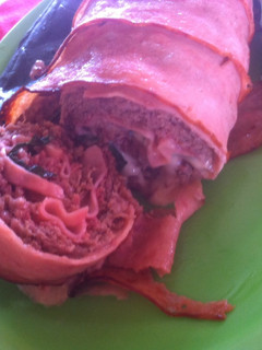 Una foto de Rollo de carne relleno