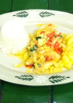 Una foto de Pescado flameado con ron