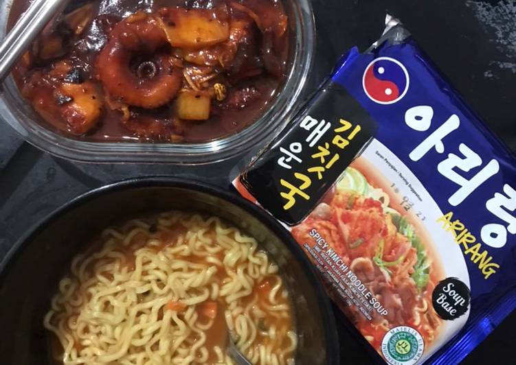 Bagaimana Membuat Stir-Fried Spicy Octopus / Nakji Bokkeum, Bikin Ngiler