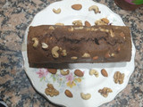 Budín de algarroba con frutos secos