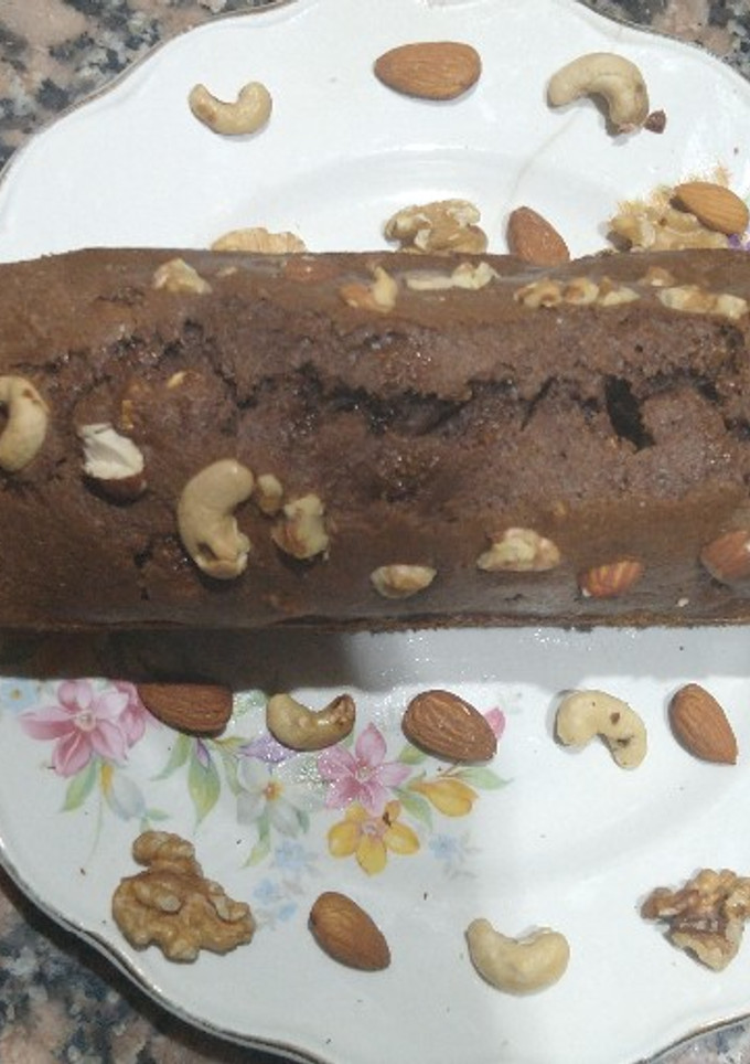 Una foto de Budín de algarroba con frutos secos