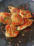 Telur krispi geprek sambal daun jeruk