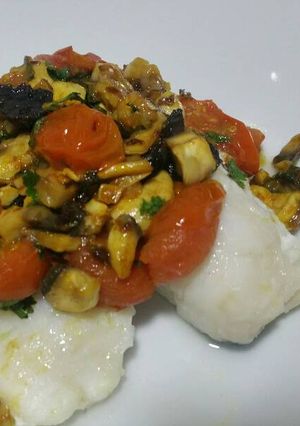 A picture of Solo cooking: Tasty fish fillets.