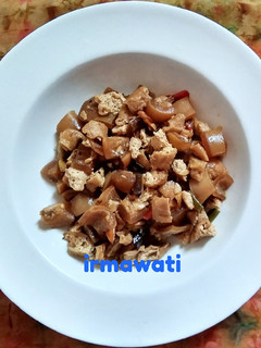 Foto resep 28. Oseng Kikil dan Tahu
