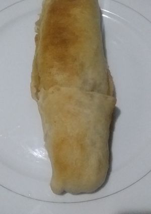 A picture of Spicy chicken roll.