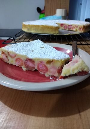 Una foto de Clafoutis de guindas