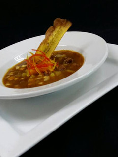 Una foto de Sopa de res catracha