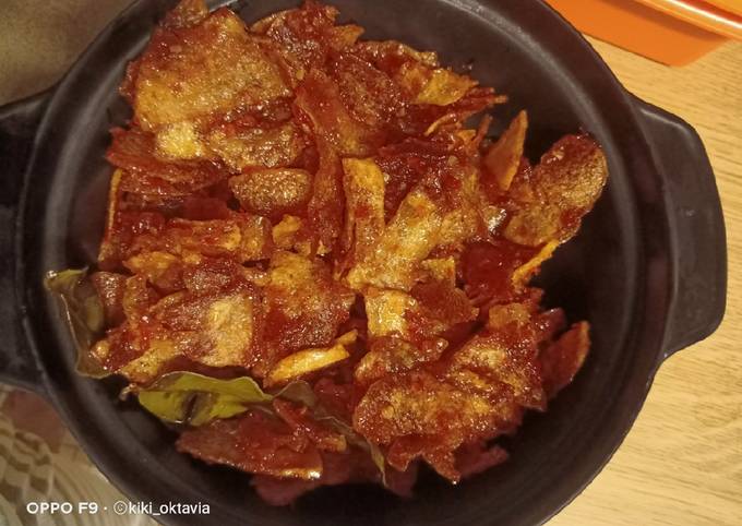 Resep Kripik Kentang Balado Oleh Kiki Oktavia Dewi Cookpad