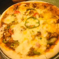 A picture of Pizza.
