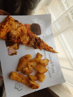 A picture of Fried cassava.
