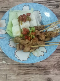 Foto resep Lontong Shirataki + Sate Ayam - menu diet