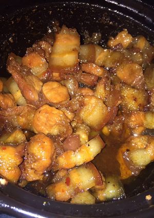 Hình của món Thịt ba chỉ kho mặn.