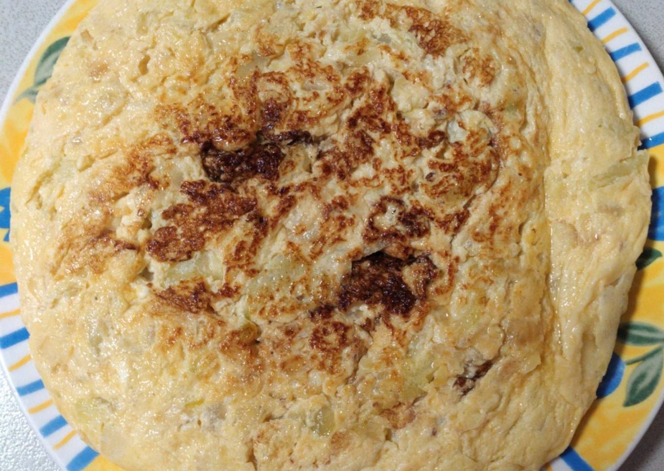 Tortilla de calabacín con cebolla al estilo de mi madre, mi portuguesa favorita
