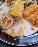Pechugas rellenas con crema de chipotle