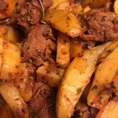 A picture of Pork masala fries.